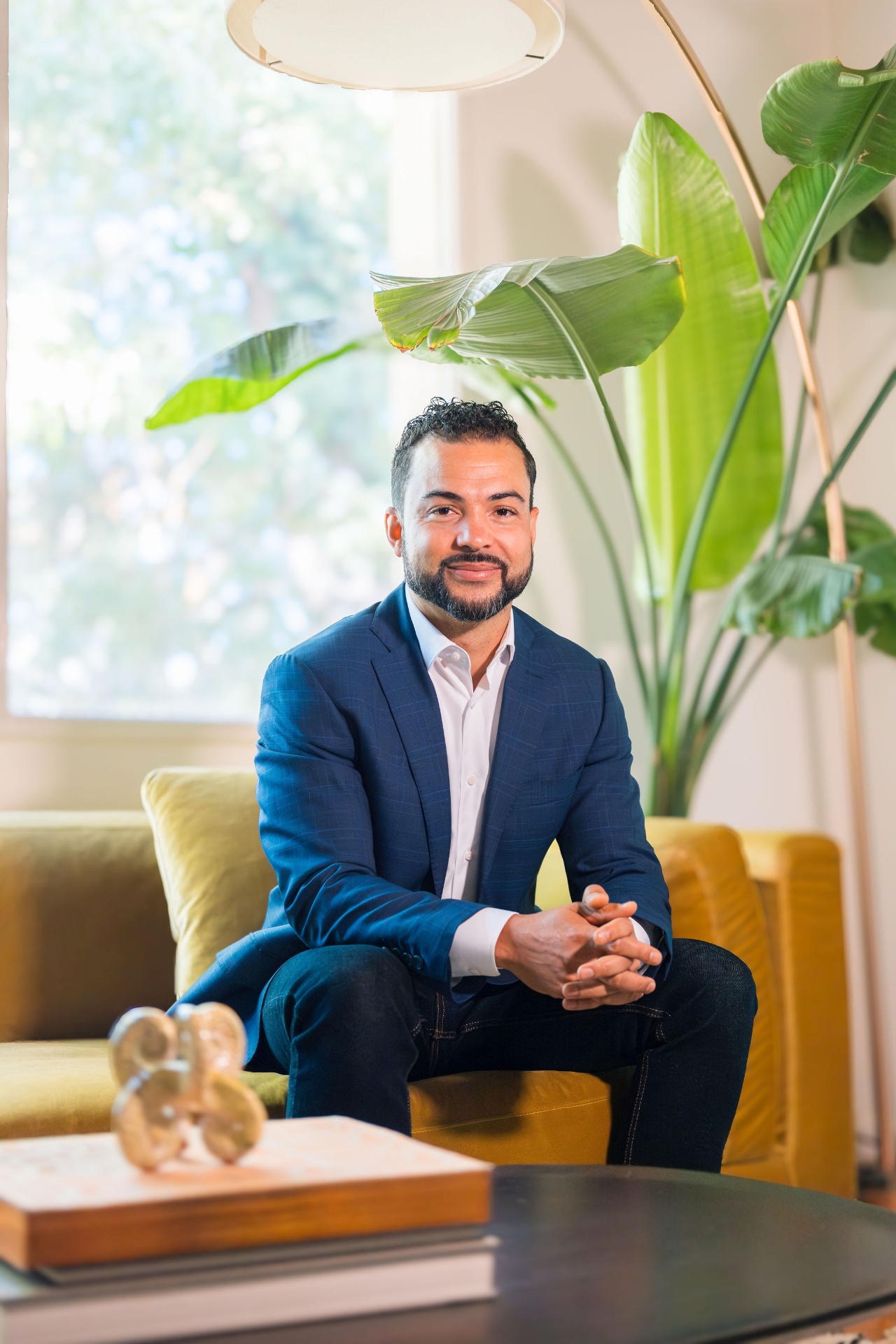 Portrait of Dr. Barry Breaux.